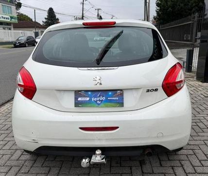 PEUGEOT 208 ALLURE