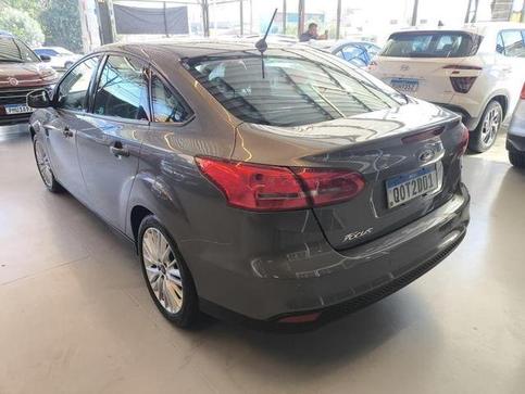 FORD FOCUS SE AT 2.0SC