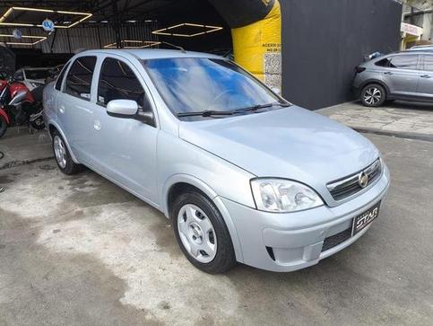 CHEVROLET CORSA SEDAN