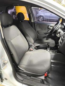 CHEVROLET CORSA SEDAN