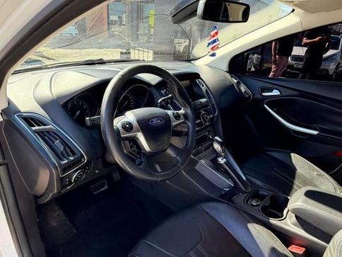 FORD FOCUS 2.0 SE PLUS 16V FLEX 4P POWERSHIFT