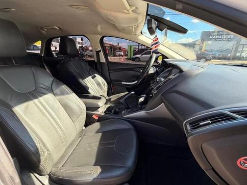 FORD FOCUS 2.0 SE PLUS 16V FLEX 4P POWERSHIFT