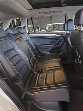 VOLKSWAGEN TIGUAN ALLSPACE CL