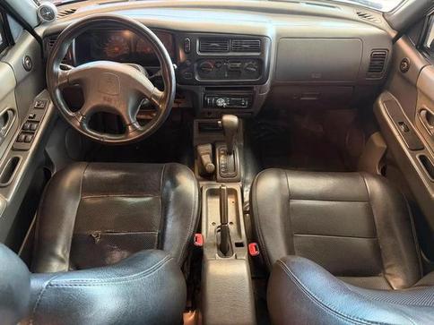 MITSUBISHI L200 SPORT 4X4 HPE