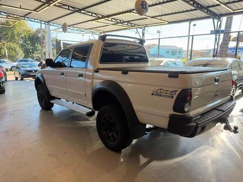 MITSUBISHI L200 SPORT 4X4 HPE
