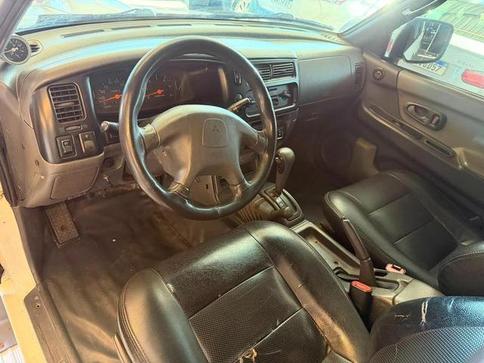 MITSUBISHI L200 SPORT 4X4 HPE