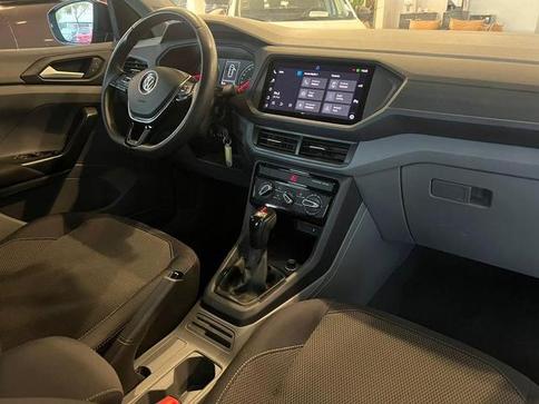 VOLKSWAGEN T-CROSS 1.0 200 TSI TOTAL FLEX AUTOMATICO