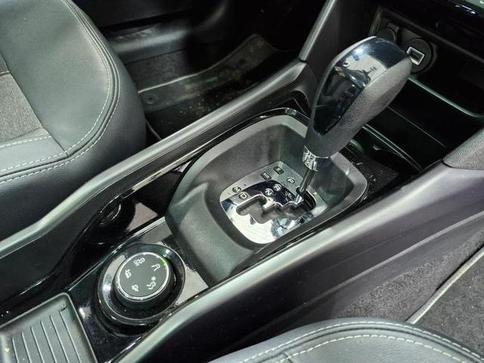 PEUGEOT 2008 STYLE 1.6 TURBO FLEX 16V 5P AUT.