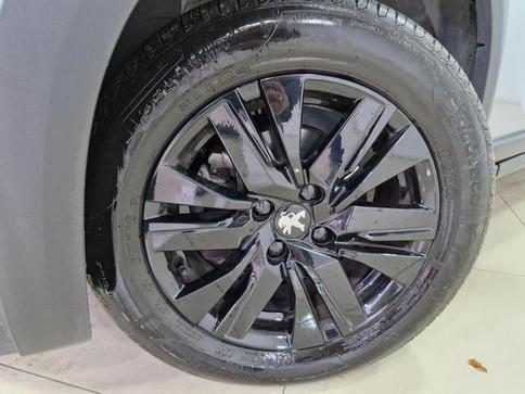 PEUGEOT 2008 STYLE 1.6 TURBO FLEX 16V 5P AUT.