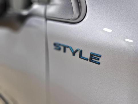 PEUGEOT 2008 STYLE 1.6 TURBO FLEX 16V 5P AUT.