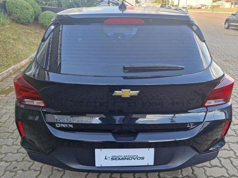 CHEVROLET ONIX 1.0 LT 8V FLEX 4P MANUAL