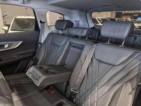 CAOA CHERY TIGGO 8 1.6 TGDI