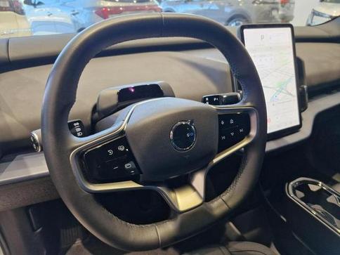 VOLVO EX30 E40 CORE