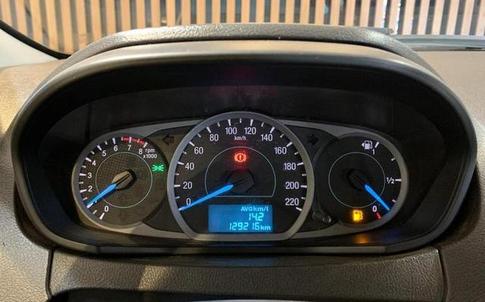 FORD KA+ SEDAN 1.5 SE PLUS 16V FLEX 4P