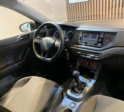 VOLKSWAGEN POLO TRACK 1.0 FLEX 12V 5P