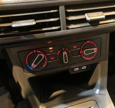 VOLKSWAGEN POLO TRACK 1.0 FLEX 12V 5P