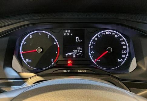 VOLKSWAGEN POLO TRACK 1.0 FLEX 12V 5P