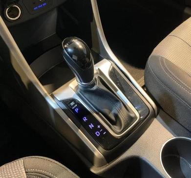 HYUNDAI I30 1.8 16V AUT 5P