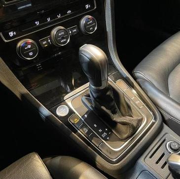 VOLKSWAGEN GOLF 1.4 TSI HIGHLINE 16V TOTAL FLEX 4P TIPTRONIC