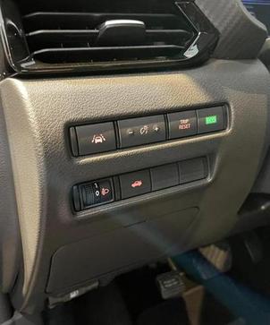 NISSAN SENTRA ADVANCE 2.0 16V AUT.