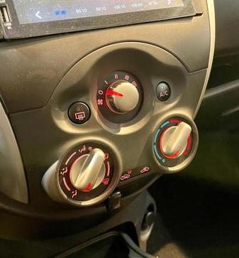 NISSAN VERSA 1.0 12V FLEXSTART 4P MEC.