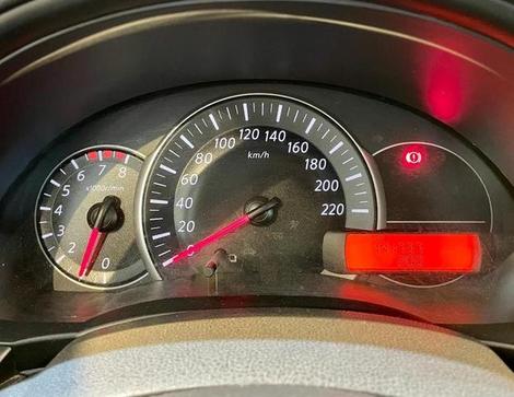 NISSAN VERSA 1.0 12V FLEXSTART 4P MEC.