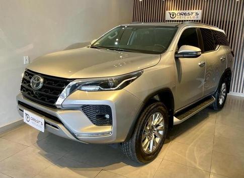 TOYOTA SW4 DSL 4X4 SRX AT 7S DIESEL