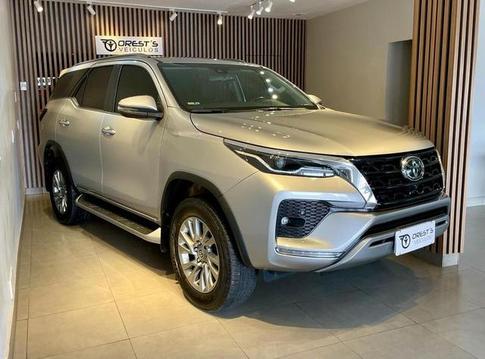 TOYOTA SW4 DSL 4X4 SRX AT 7S DIESEL