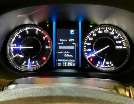 TOYOTA SW4 DSL 4X4 SRX AT 7S DIESEL