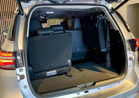 TOYOTA SW4 DSL 4X4 SRX AT 7S DIESEL