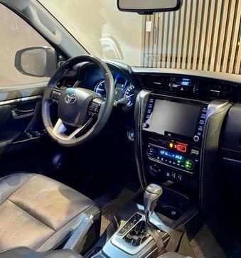 TOYOTA SW4 DSL 4X4 SRX AT 7S DIESEL