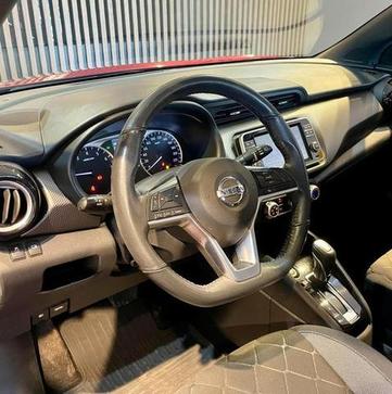 NISSAN KICKS SV CVT