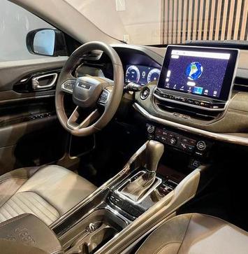 JEEP COMMANDER LIMITED T270 1.3 TB FLEX AUT