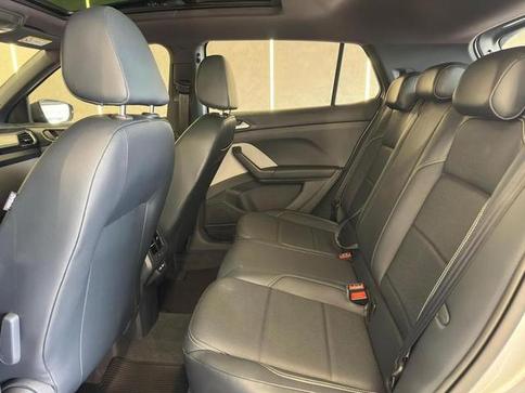 VOLKSWAGEN T CROSS HIGHLINE 250 TSI AUT