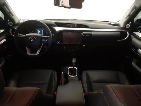 TOYOTA HILUX CD SRX 4X4 2.8 TDI 16V DIESEL AUT