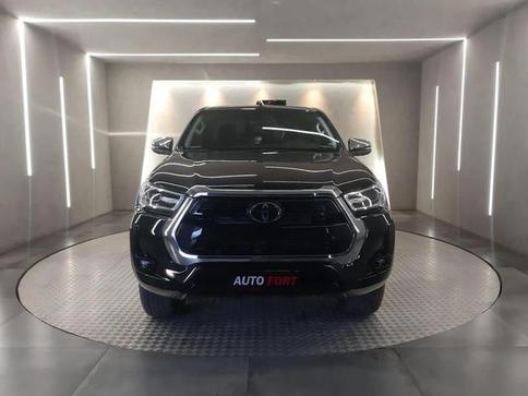TOYOTA HILUX CD SRX 4X4 2.8 TDI 16V DIESEL AUT