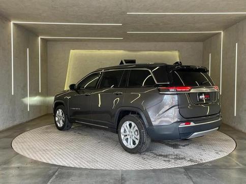 JEEP COMMANDER LONGITUDE T270 1.3 TB FLEX AUT.