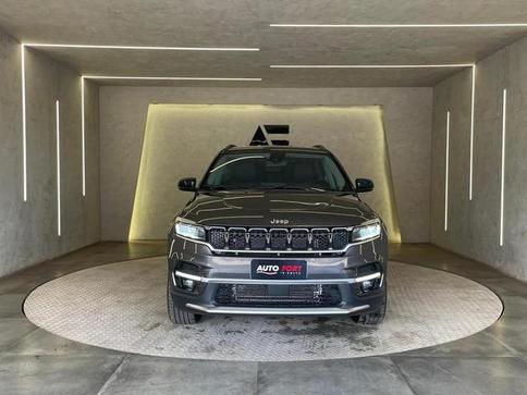 JEEP COMMANDER LONGITUDE T270 1.3 TB FLEX AUT.