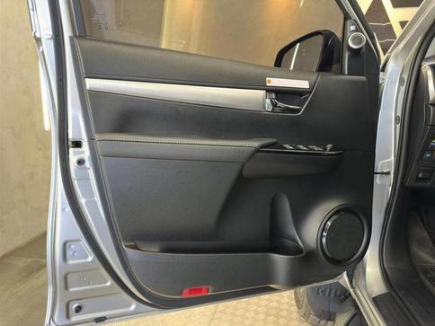 TOYOTA HILUX CD SRX PLUS 4x4 2.8 TDI DIE. AUT.