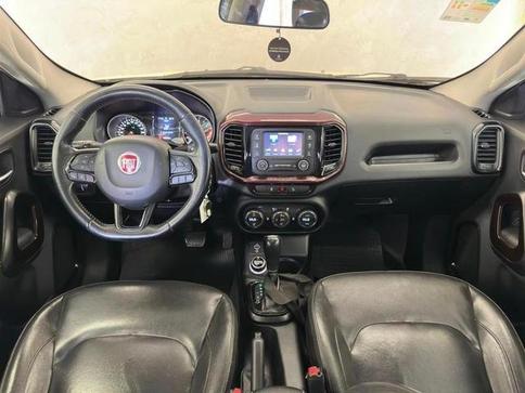 FIAT TORO FREEDOM AT9 D