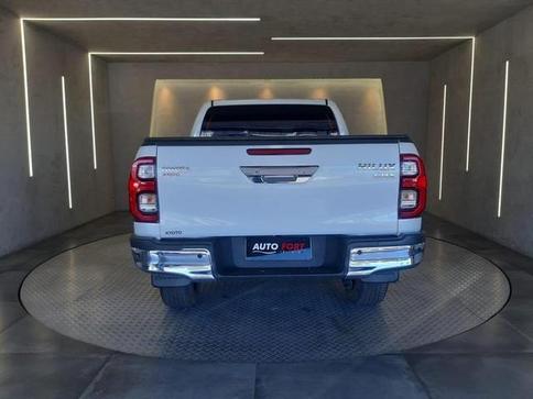 TOYOTA HILUX CD SRX 4X4 2.8 TDI 16V DIESEL AUT