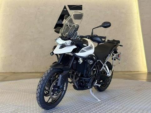 TRIUMPH TIGER 900 GT PRO