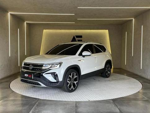 VOLKSWAGEN TAOS HIGHLINE 250 TSI