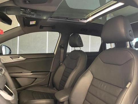 VOLKSWAGEN TAOS HIGHLINE 250 TSI