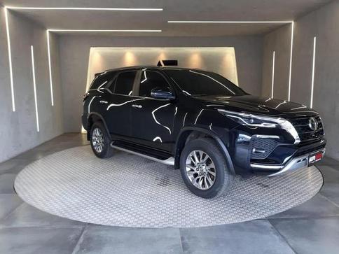 TOYOTA HILUX SW4 SRX 4X4 2.8 TDI 16V DIES. AUT.
