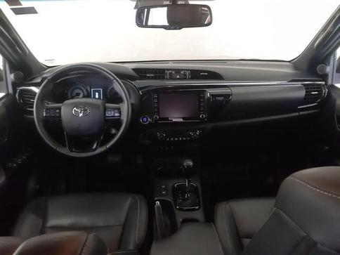 TOYOTA HILUX CD SRX 4X4 2.8 TDI 16V DIESEL AUT