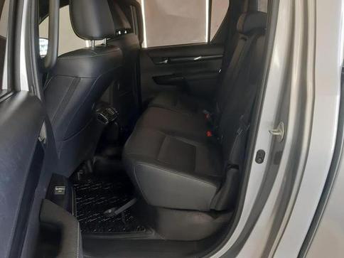TOYOTA HILUX CD SRX 4X4 2.8 TDI 16V DIESEL AUT