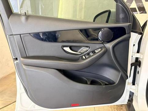 MERCEDES-BENZ GLC 250 4MATIC 2.0 TB 16V AUT