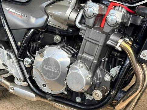 HONDA CB1300F