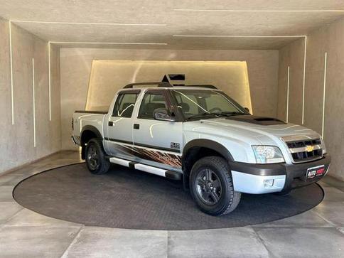 CHEVROLET S-10 RODEIO CAB DUPLA 2.4 4X2